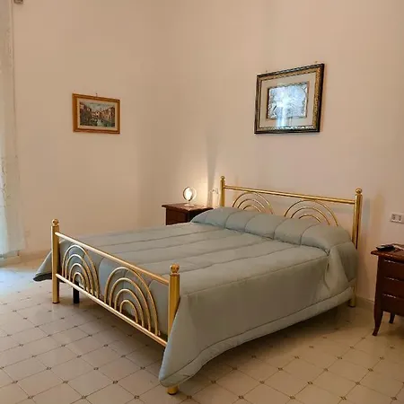 Cisterna's בית הארחה 3*